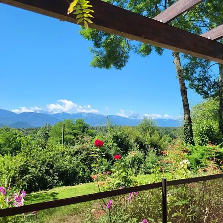 La Retraite Pyreneenne Holiday home *